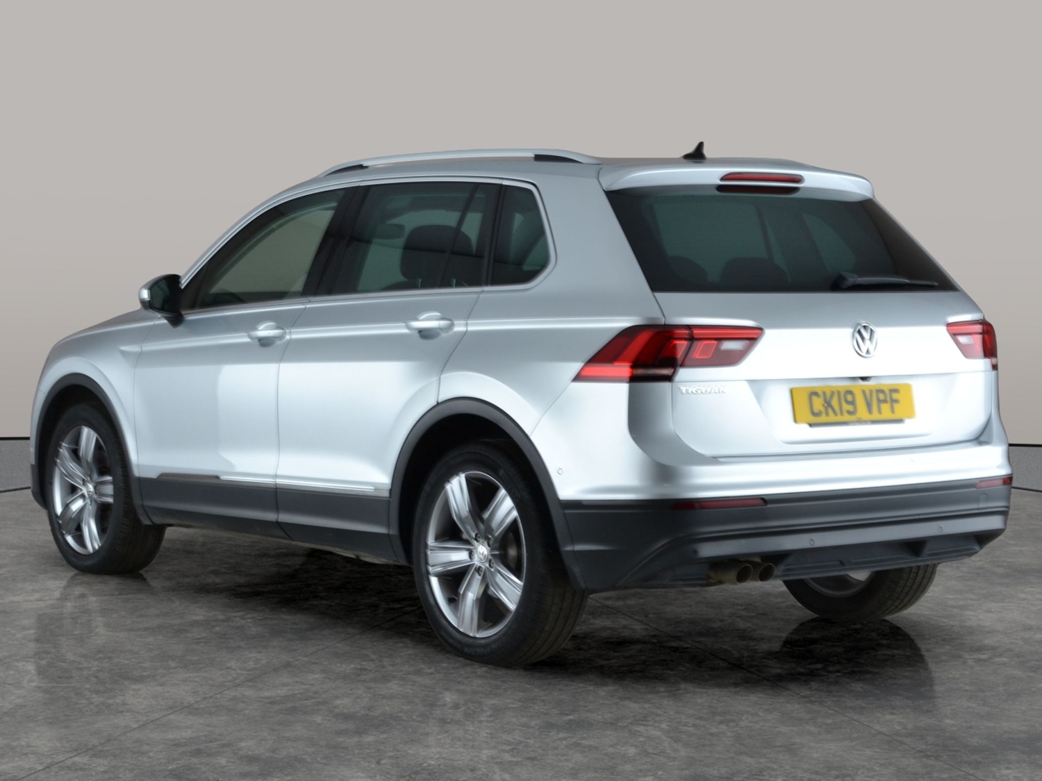 Used Volkswagen Tiguan 2019 for sale - 77679213: Photo 11