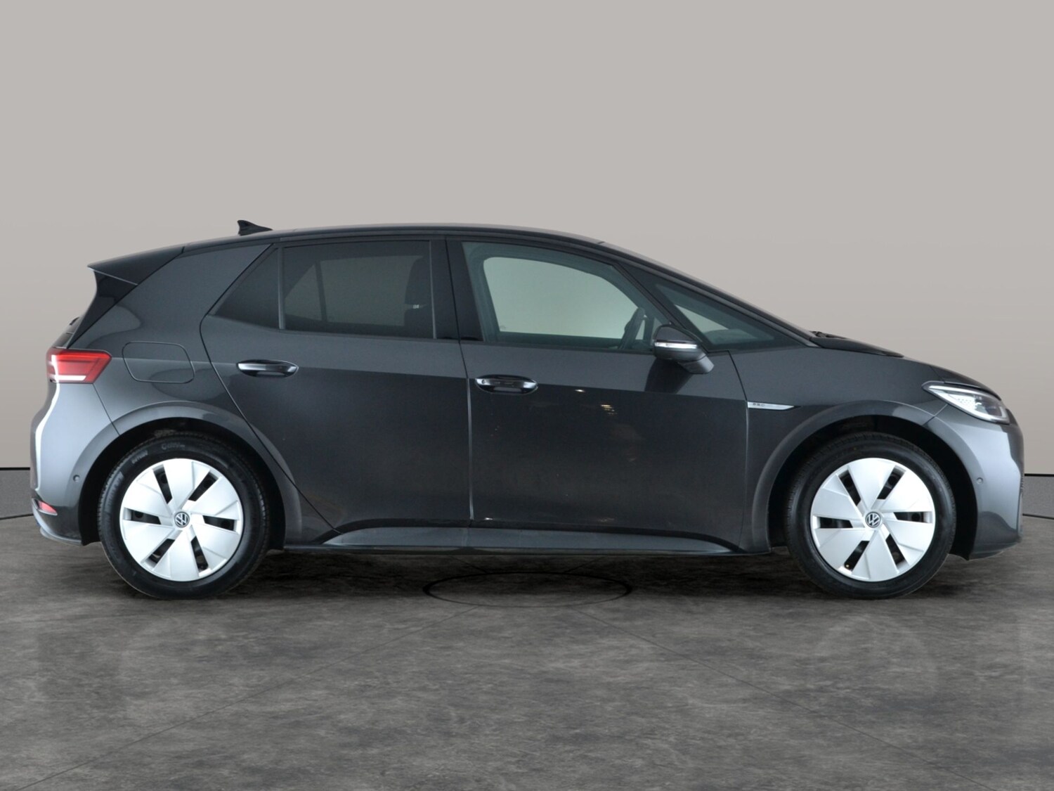 Used Volkswagen ID.3 2023 for sale - 77558238: Photo 8