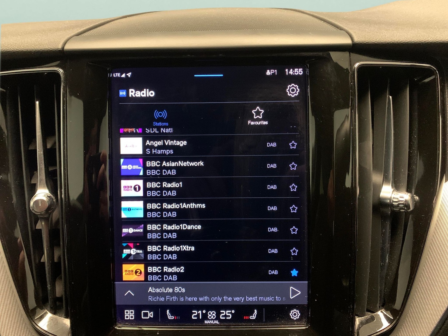 Used Volvo XC60 2021 for sale - 77244802: Photo 5