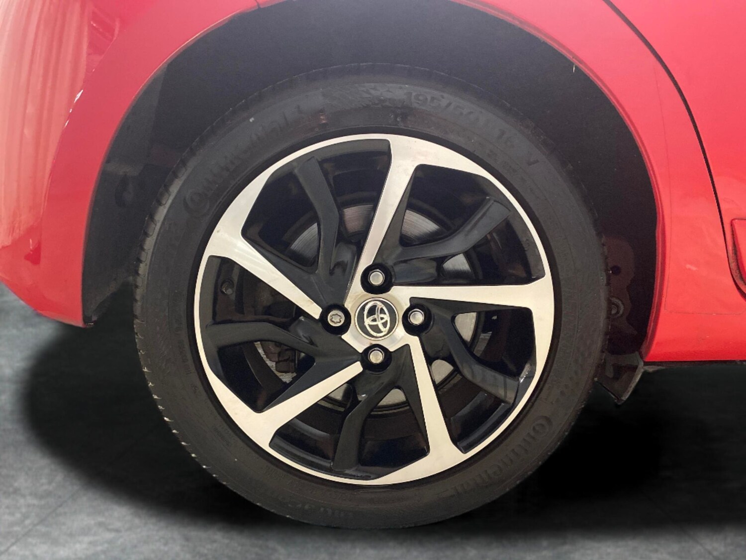 Used Toyota Yaris 2019 for sale - 78207319: Photo 20