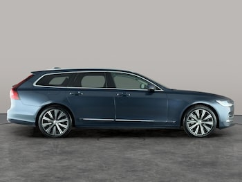 Used Volvo V90 2021 for sale - 78442600: Photo