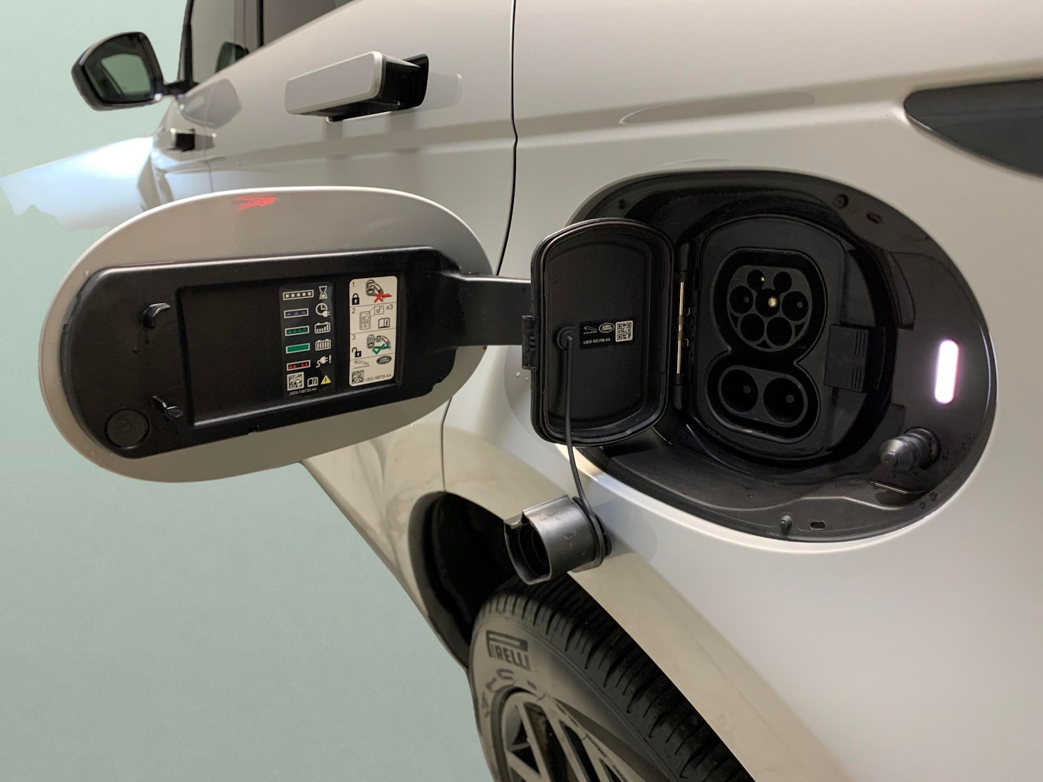 Used Land Rover Range Rover Evoque 2021 for sale - 76935166: Photo 29