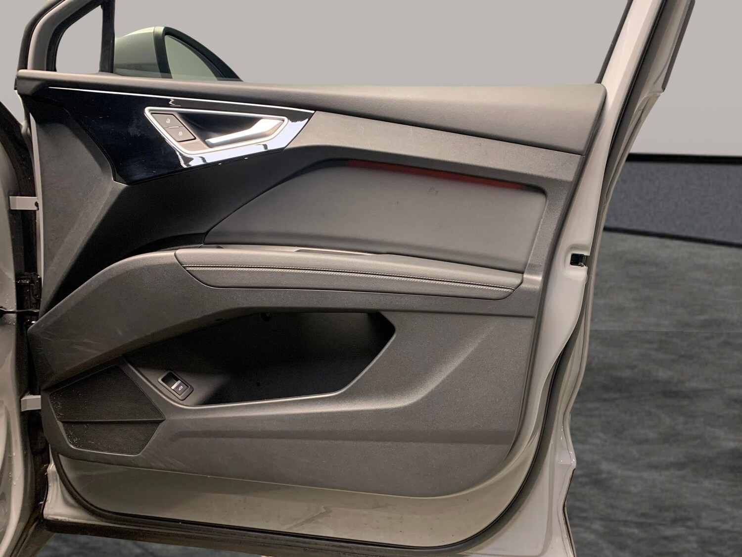 Used Audi Q4 e-tron 2024 for sale - 77591709: Photo 27