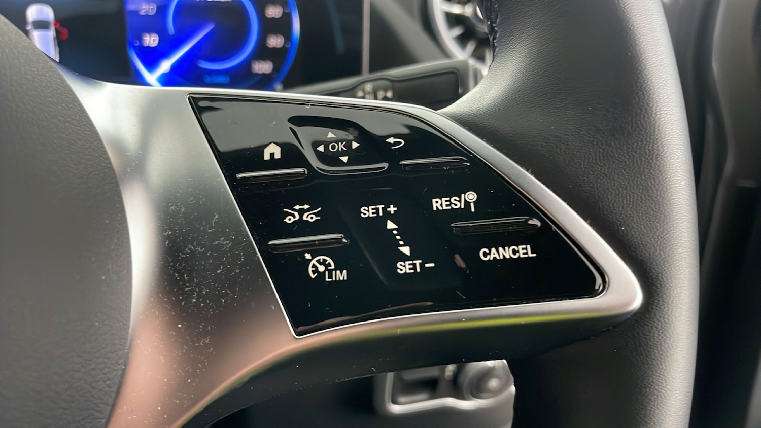 Used Mercedes-Benz EQA 2024 for sale - 76519605: Photo 11