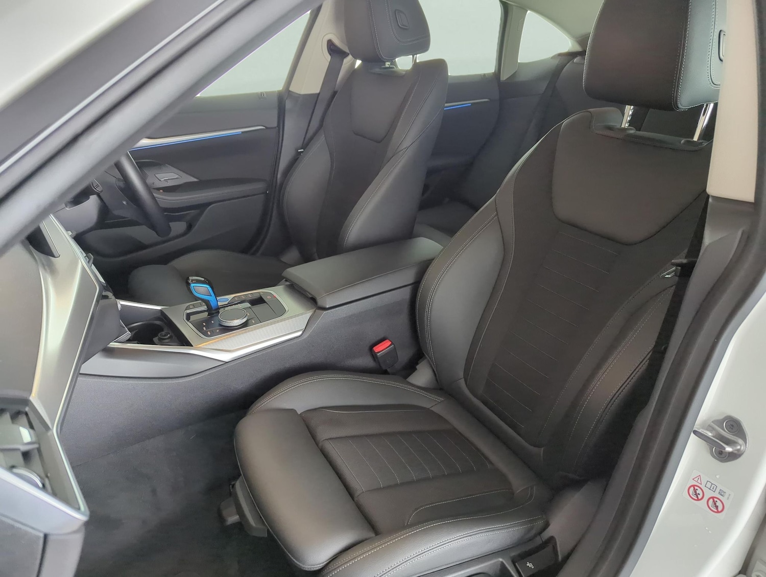 Used BMW i4 2022 for sale - 77797972: Photo 15