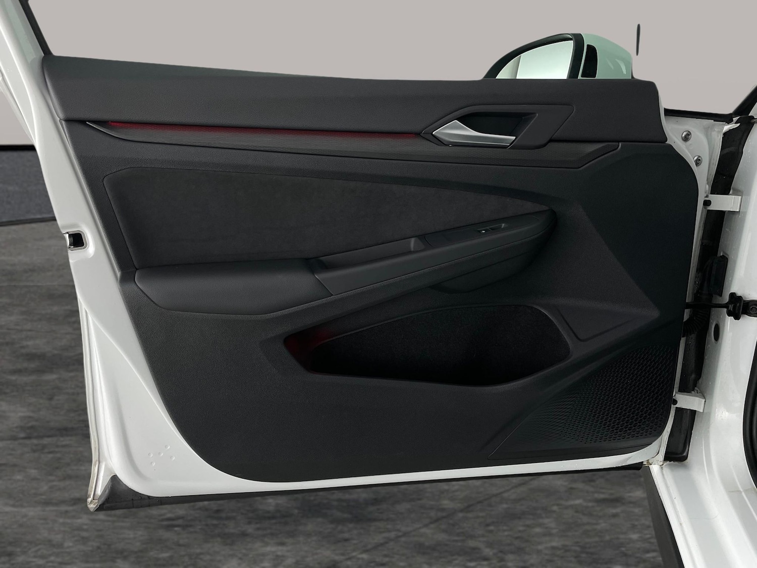 Used Volkswagen Golf 2024 for sale - 77420754: Photo 31