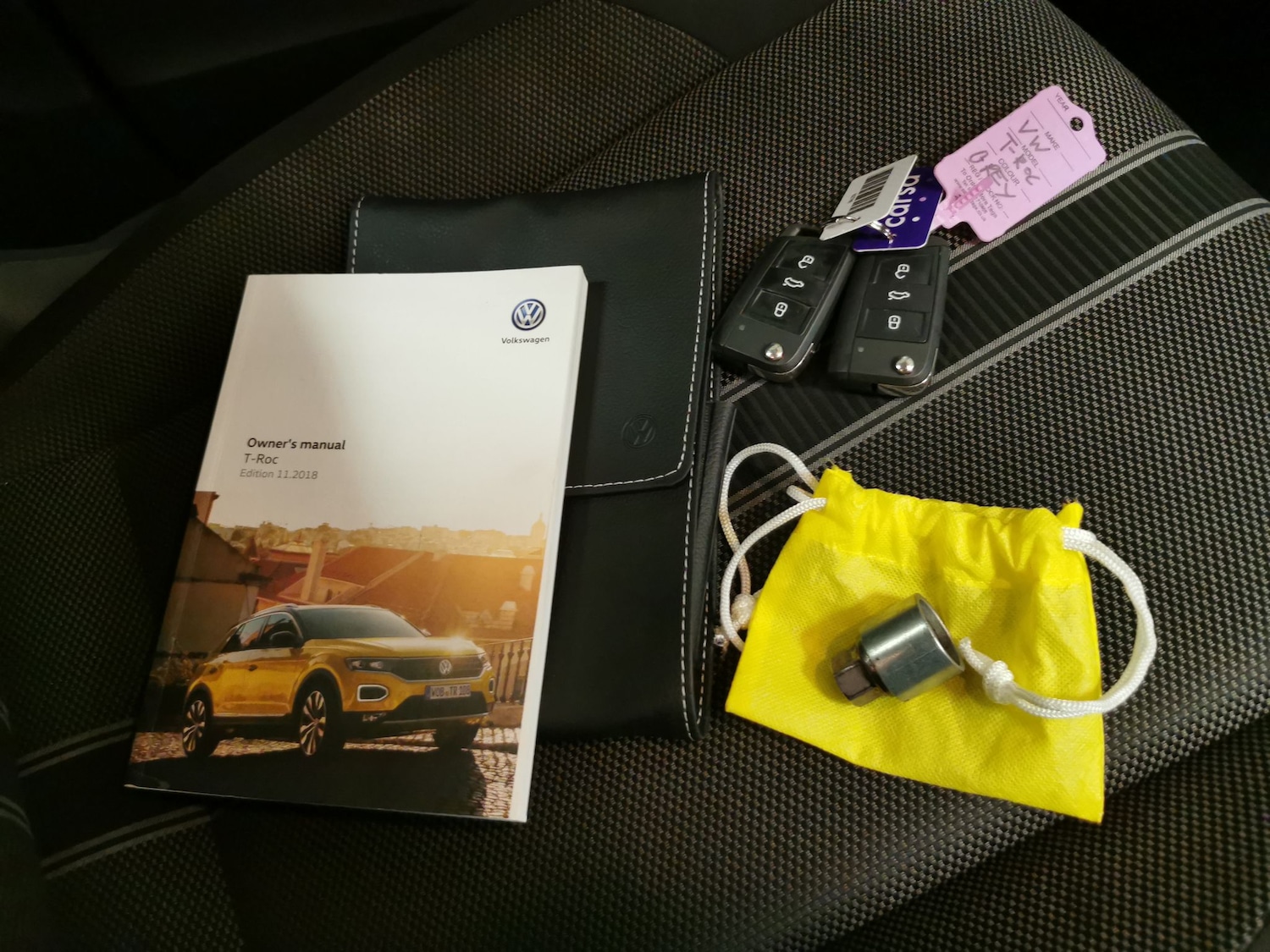 Used Volkswagen T-Roc 2019 for sale - 77240656: Photo 29