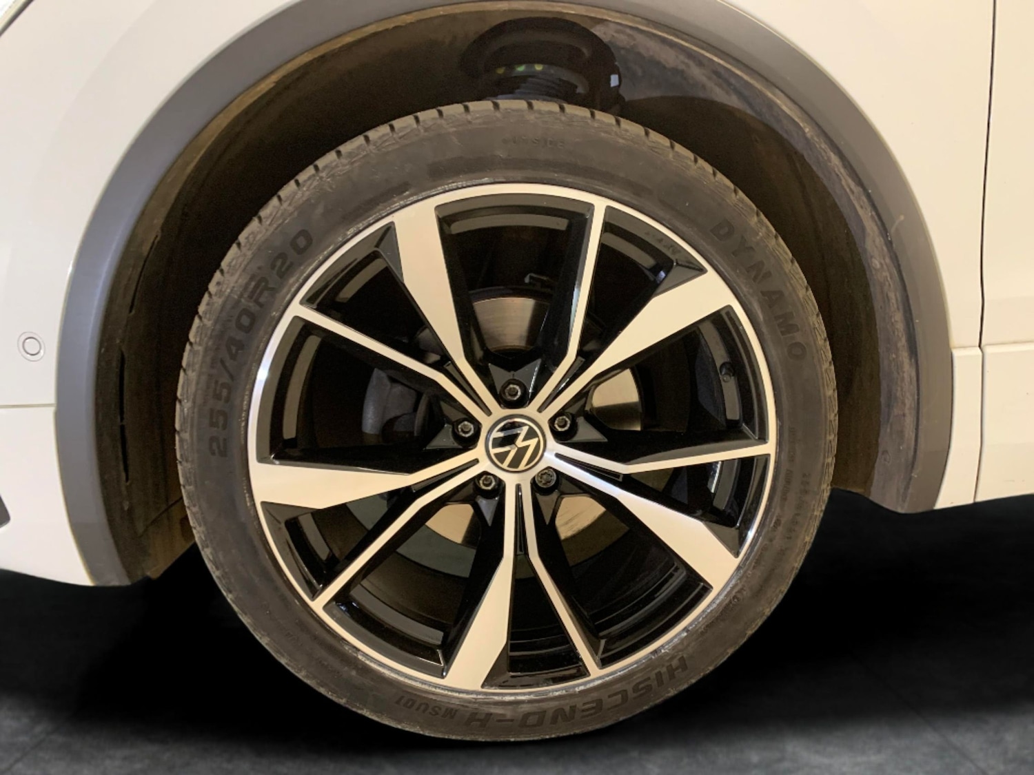 Used Volkswagen Tiguan 2023 for sale - 77979317: Photo 29