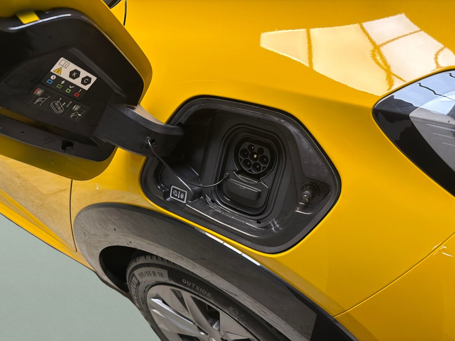 Used Peugeot 208 2022 for sale - 77526488: Photo 25