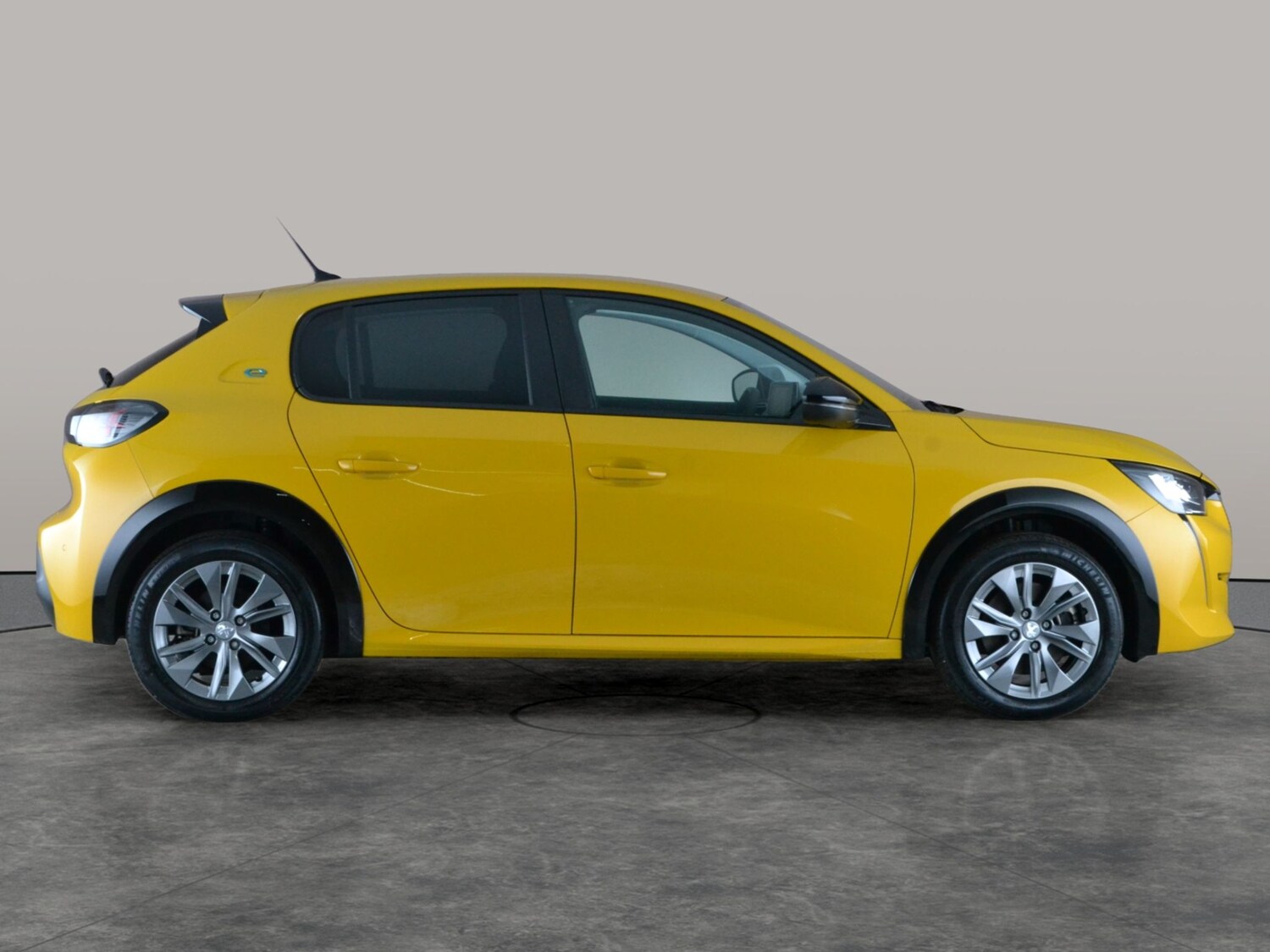 Used Peugeot 208 2022 for sale - 77526488: Photo 7