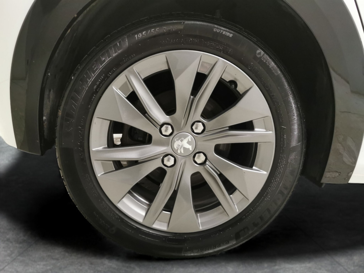 Used Peugeot 208 2022 for sale - 76529030: Photo 26