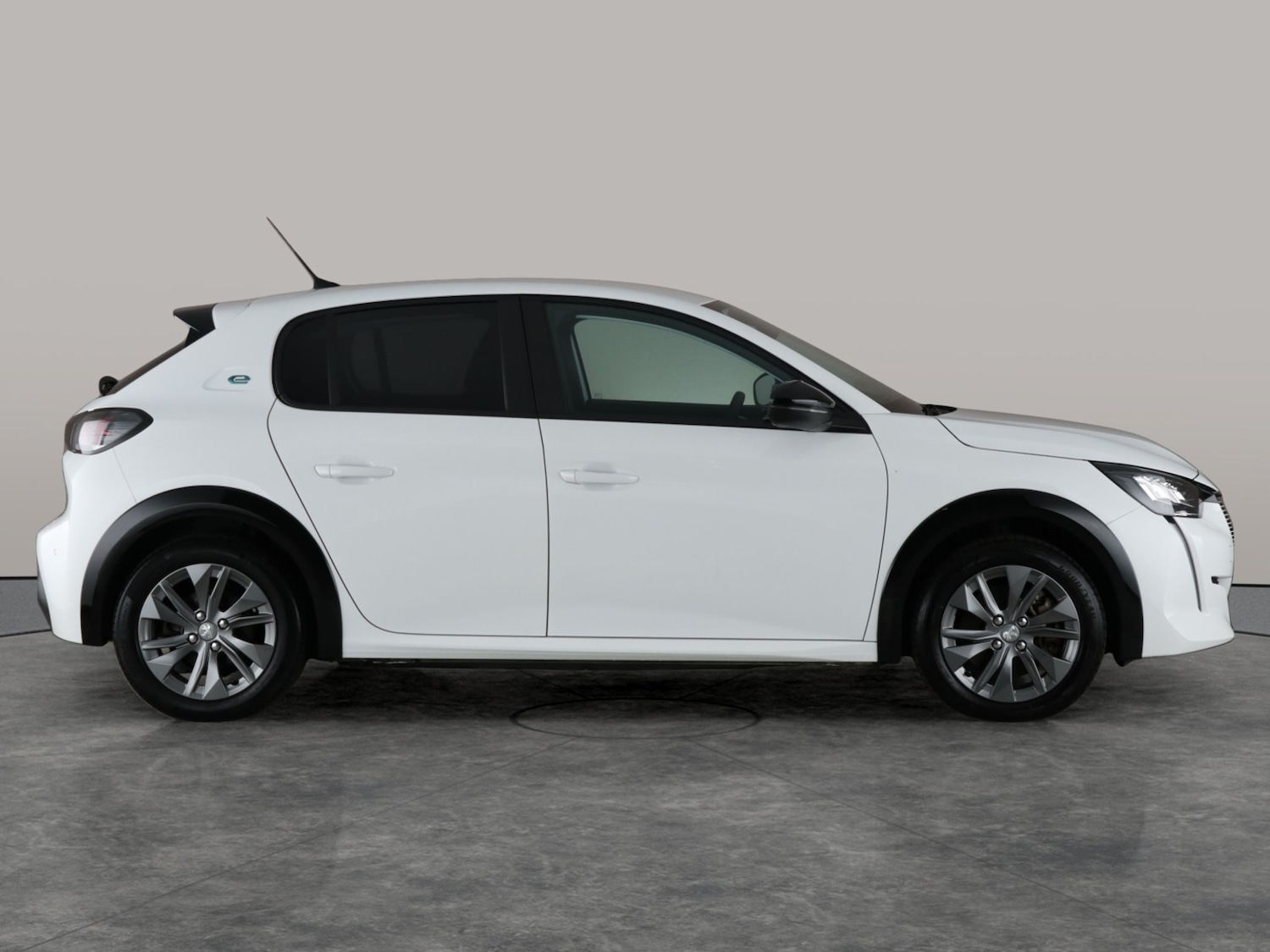 Used Peugeot 208 2022 for sale - 76529030: Photo 9