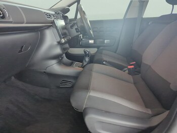 Used Citroen C3 2023 for sale - 77360885: Photo