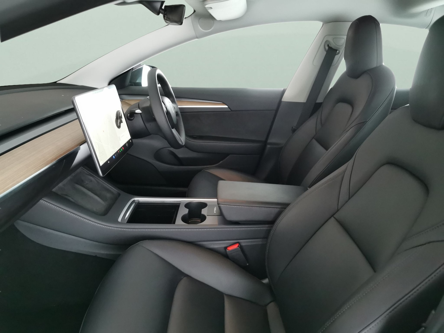 Used Tesla Model 3 2021 for sale - 77350913: Photo 4
