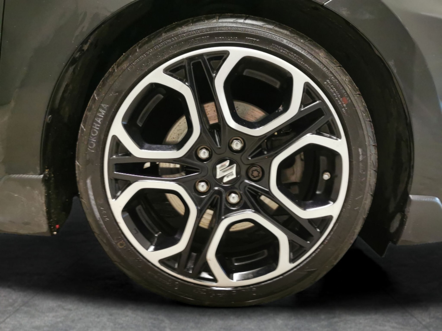 Used Suzuki Swift 2019 for sale - 77979330: Photo 20