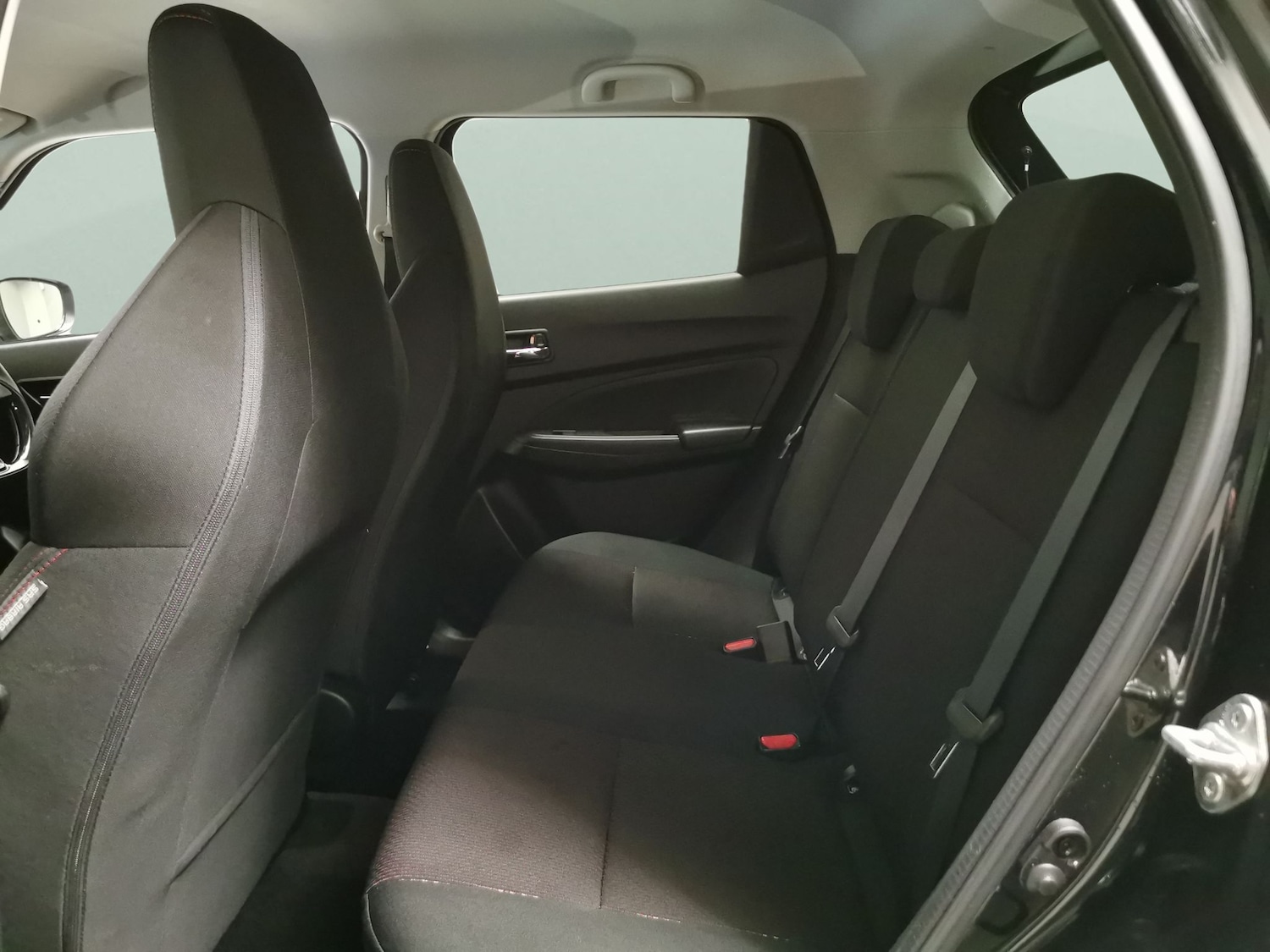 Used Suzuki Swift 2019 for sale - 77979330: Photo 22