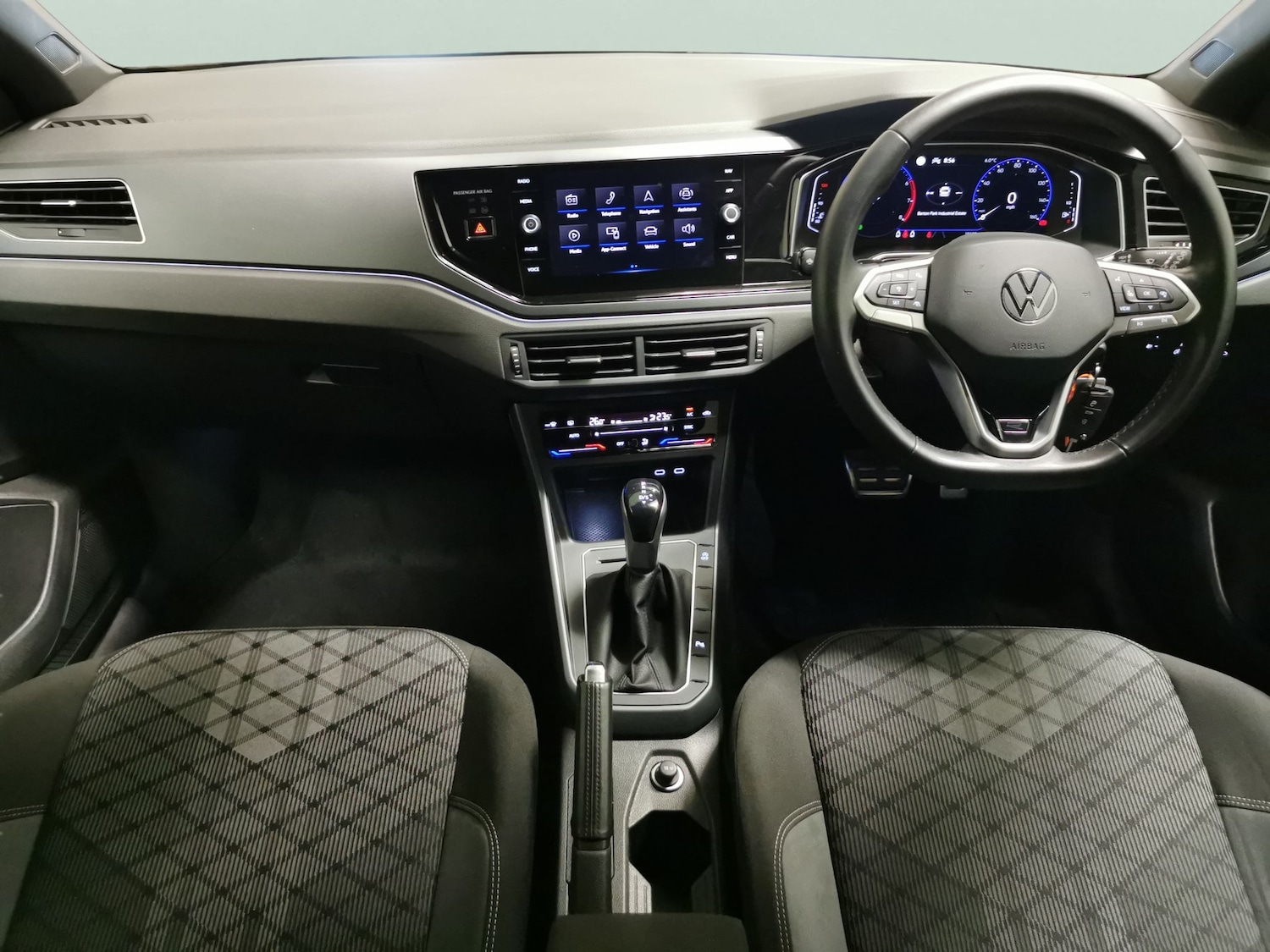 Used Volkswagen Polo 2022 for sale - 77193990: Photo 6