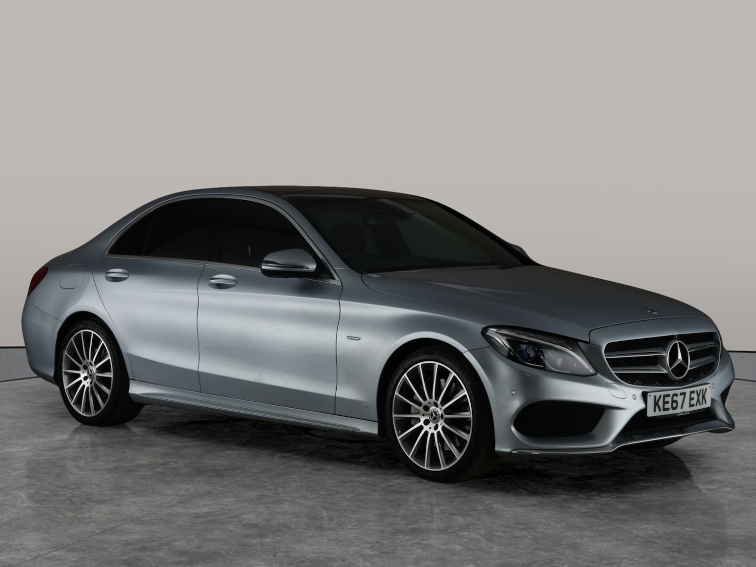 Used Mercedes-Benz C-Class 2017 for sale - 76159328: Photo 12