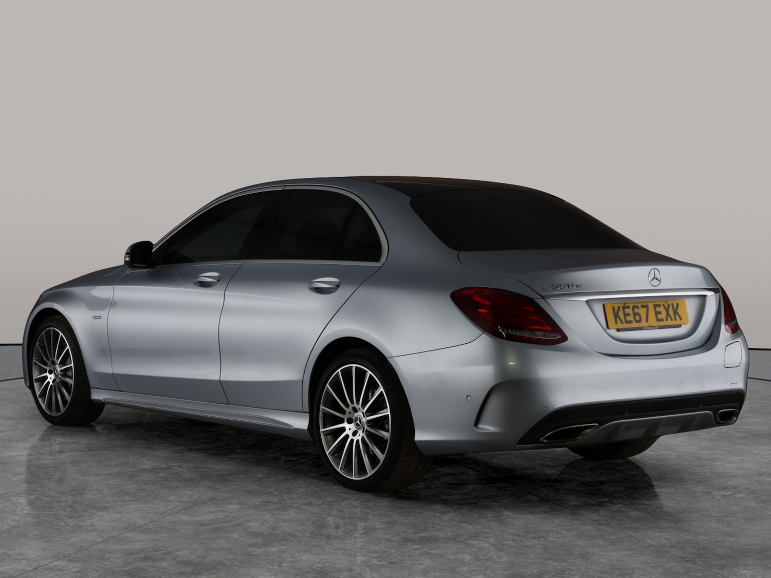 Used Mercedes-Benz C-Class 2017 for sale - 76159328: Photo 17