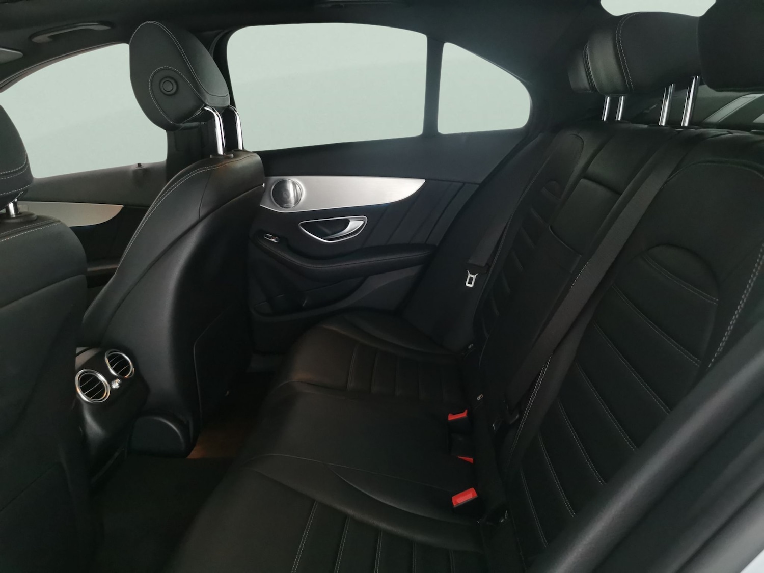 Used Mercedes-Benz C-Class 2017 for sale - 76159328: Photo 34