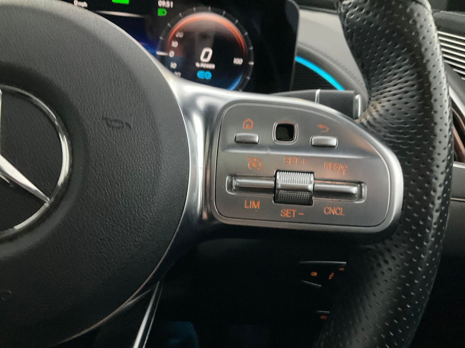 Used Mercedes-Benz EQC 2022 for sale - 76098306: Photo 21