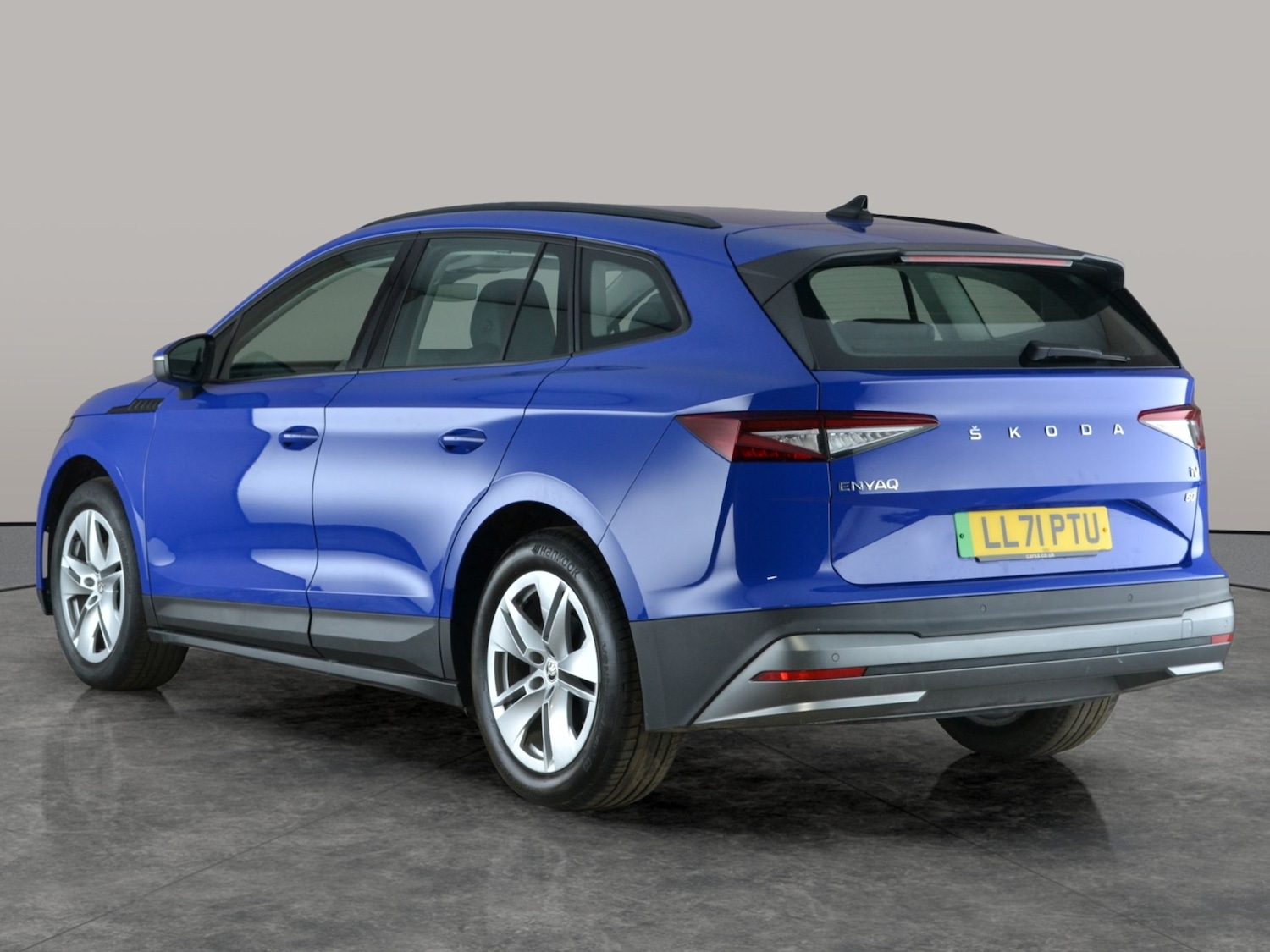 Used Skoda Enyaq 2021 for sale - 77318381: Photo 11