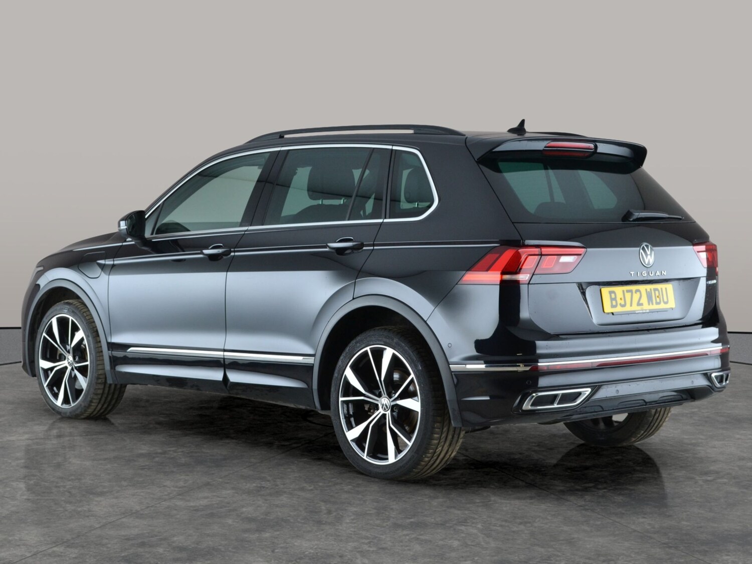 Used Volkswagen Tiguan for sale - 77360941: Photo 11