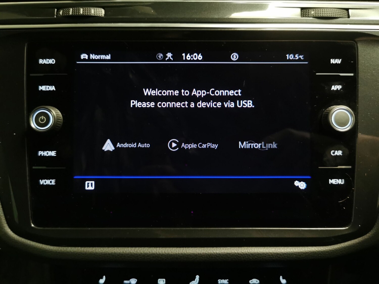 Used Volkswagen Tiguan for sale - 77360941: Photo 13