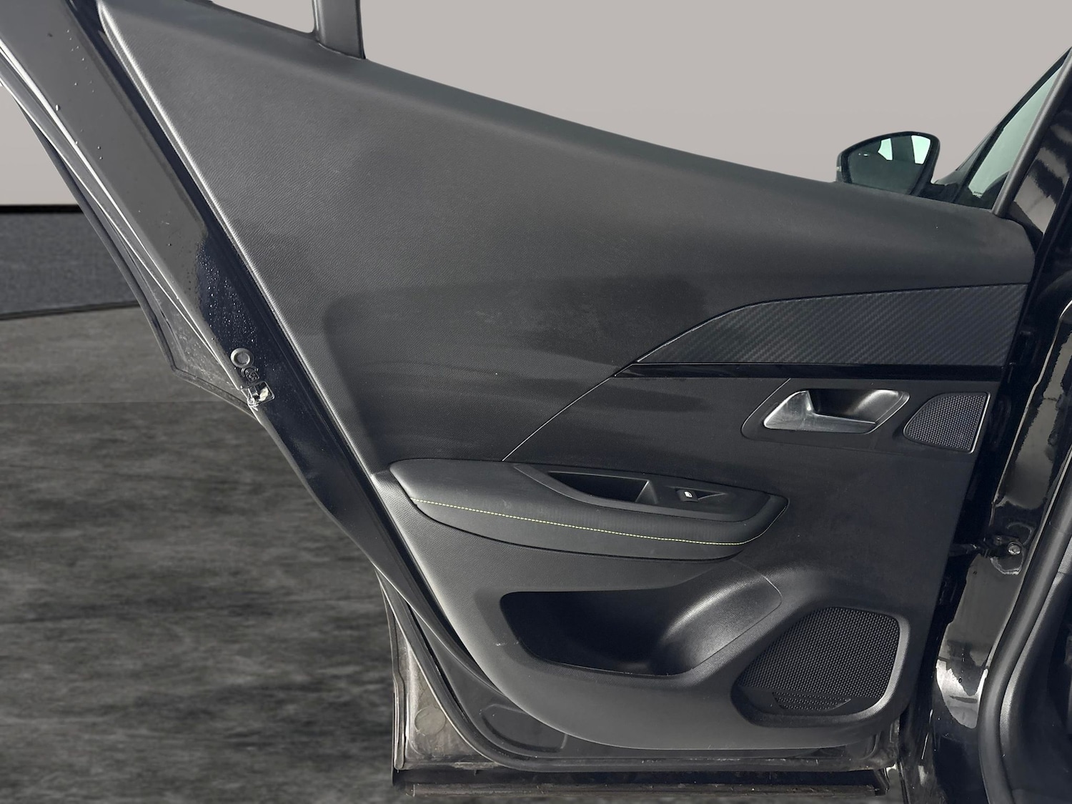 Used Peugeot 2008 2023 for sale - 77795412: Photo 33