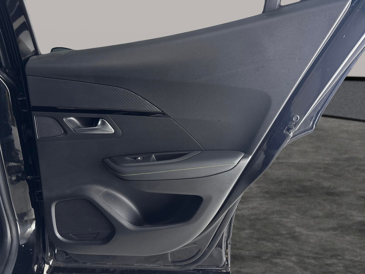 Used Peugeot 2008 2023 for sale - 77795412: Photo 34