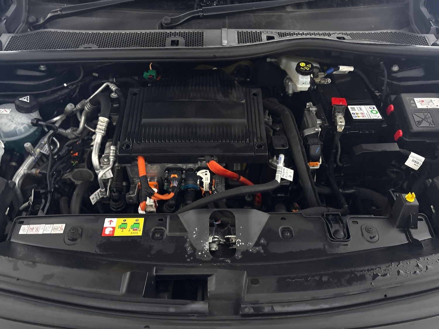 Used Peugeot 2008 2023 for sale - 77795412: Photo 38