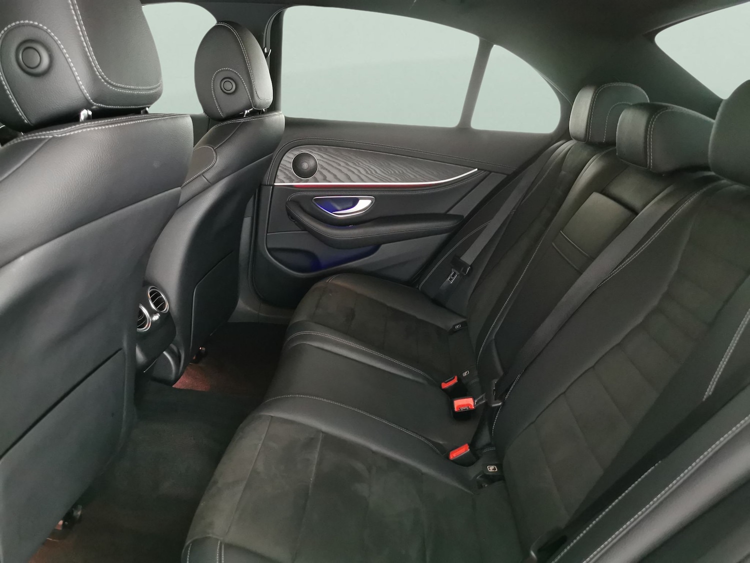 Used Mercedes-Benz E Class 2019 for sale - 76401010: Photo 39