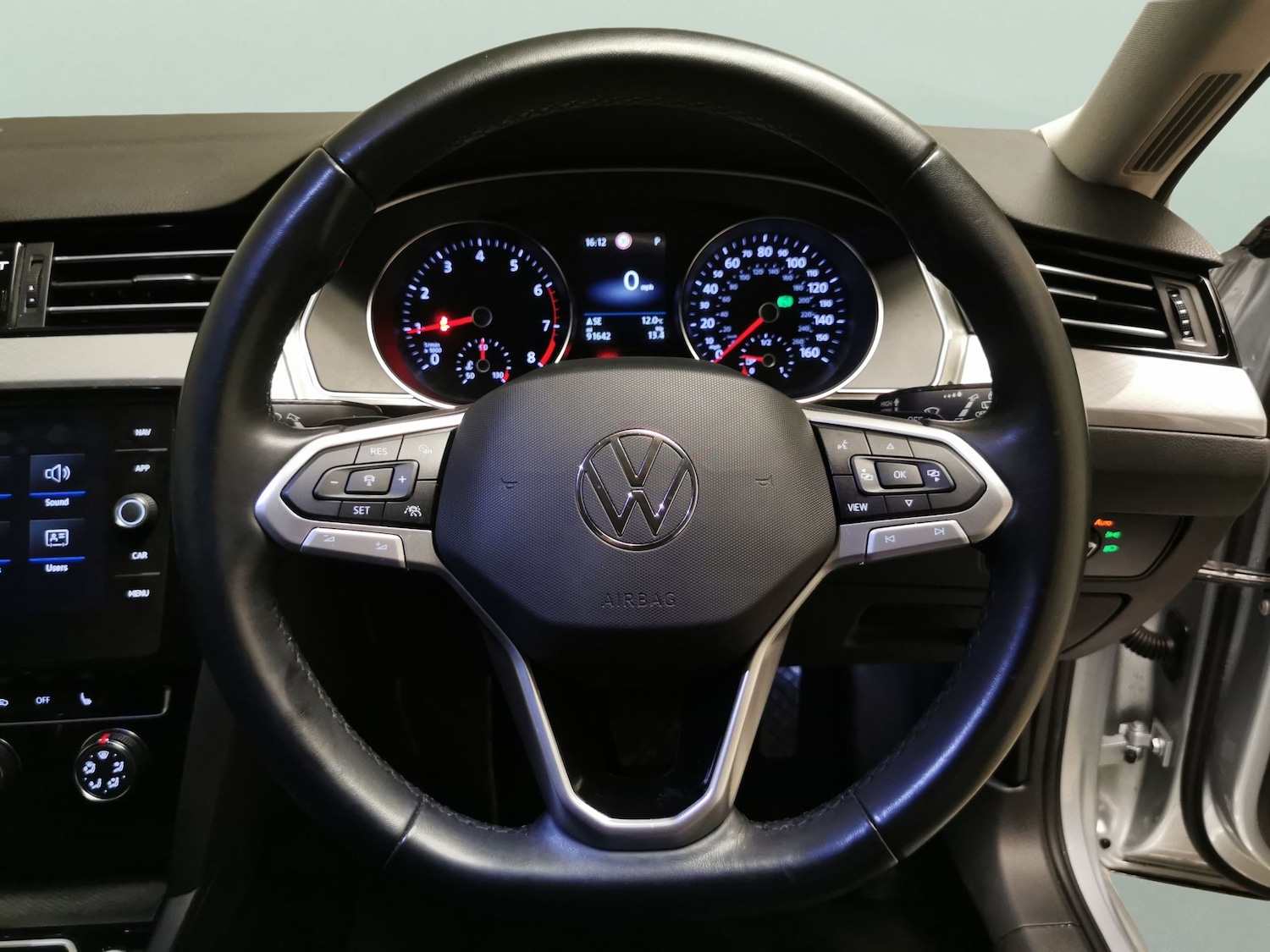 Used Volkswagen Passat 2023 for sale - 77819395: Photo 15