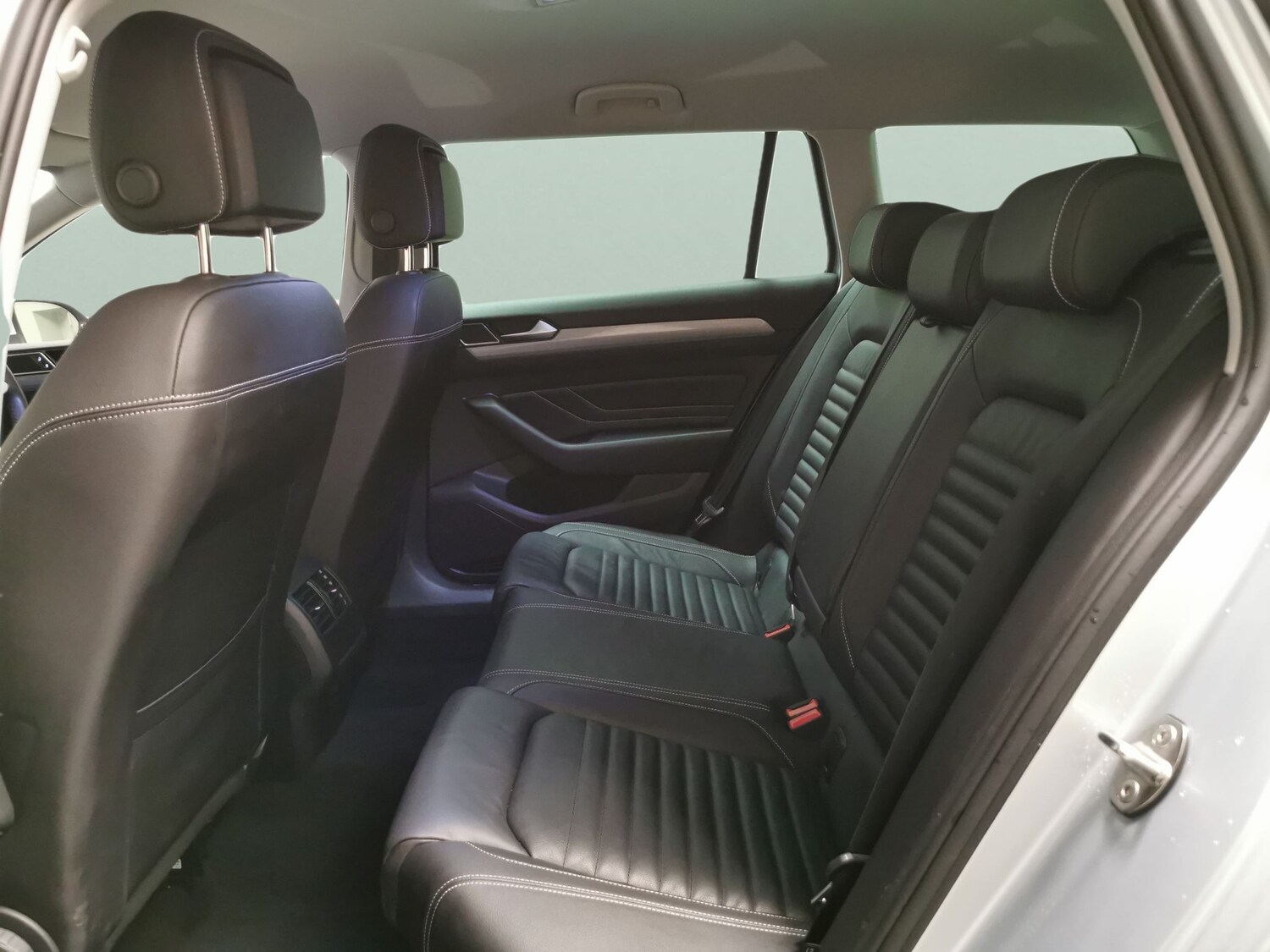 Used Volkswagen Passat 2023 for sale - 77819395: Photo 24