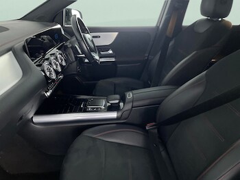 Used Mercedes-Benz EQA 2022 for sale - 76999634: Photo