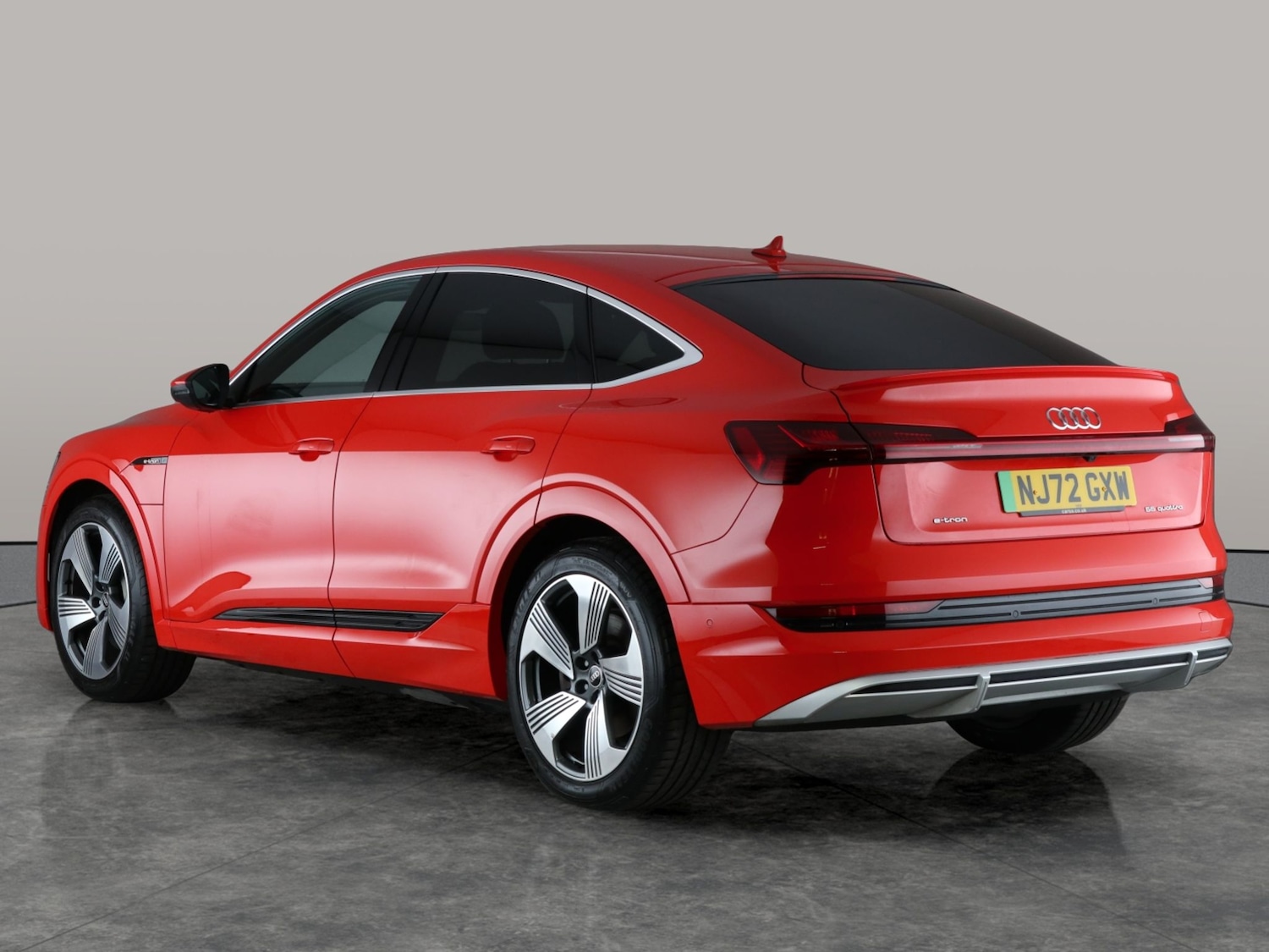 Used Audi e-tron 2022 for sale - 76540373: Photo 12