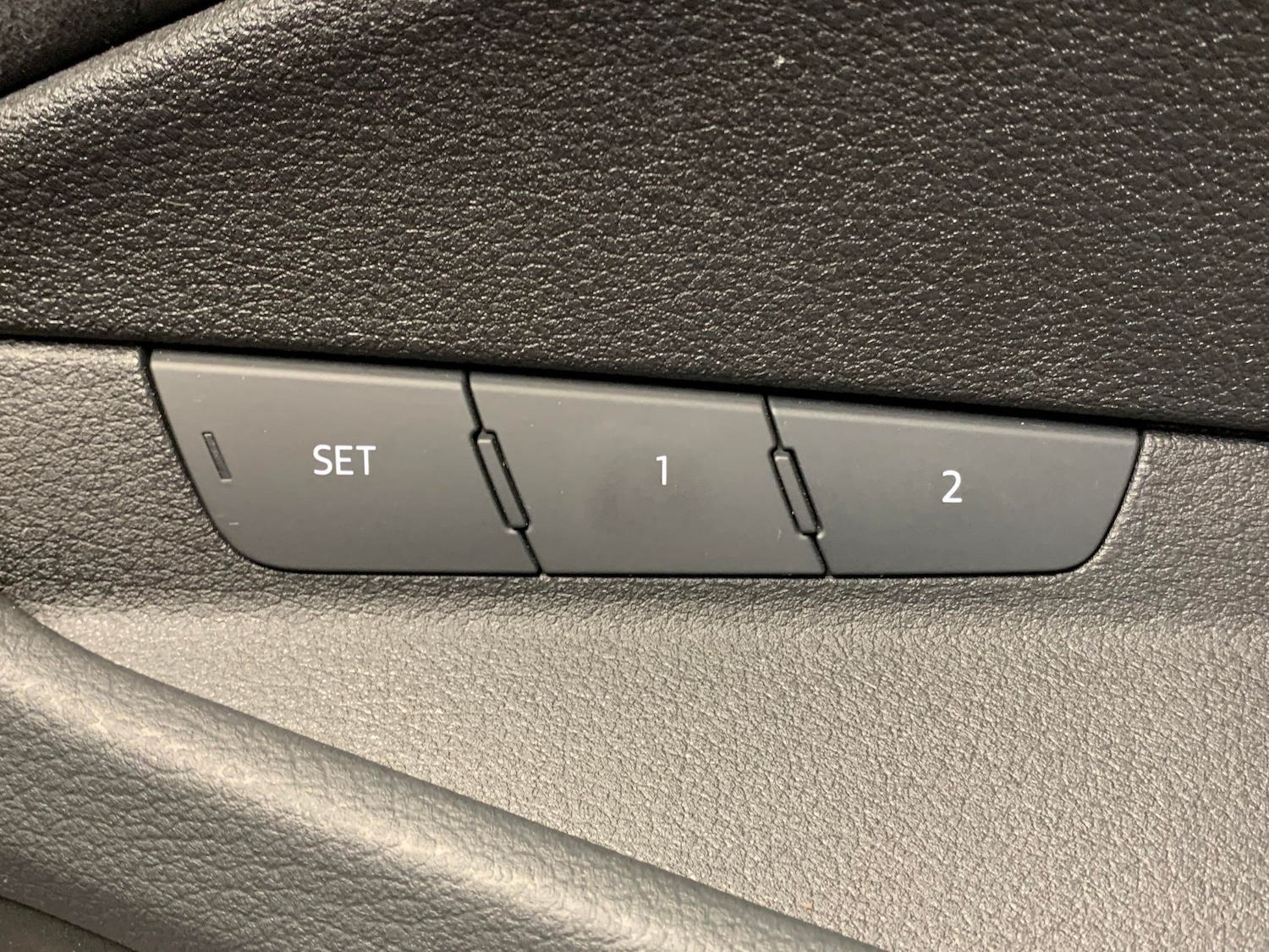 Used Audi e-tron 2022 for sale - 76540373: Photo 14