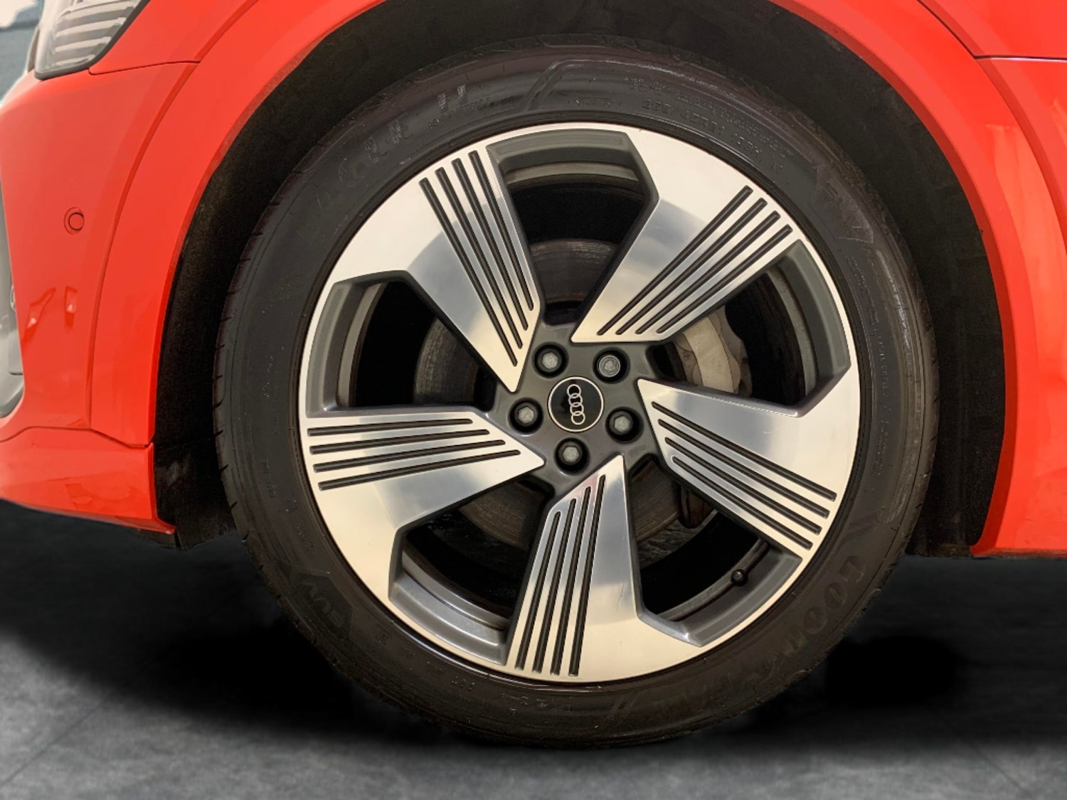 Used Audi e-tron 2022 for sale - 76540373: Photo 23