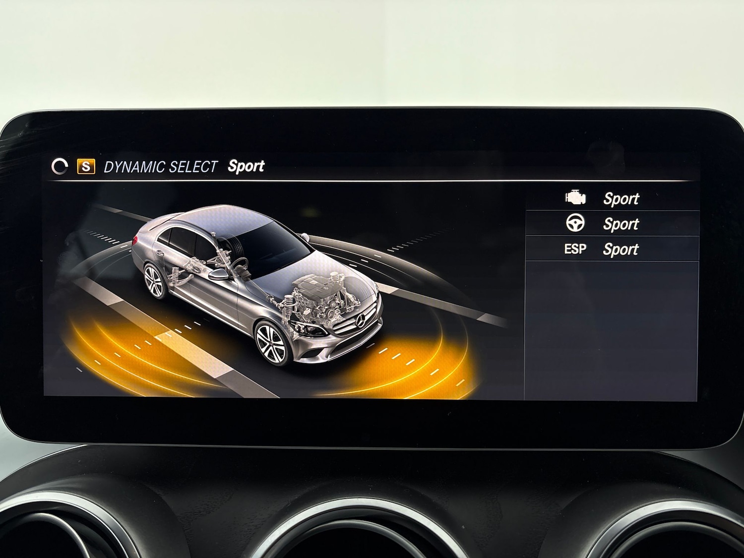 Used Mercedes-Benz C-Class 2020 for sale - 76090929: Photo 32