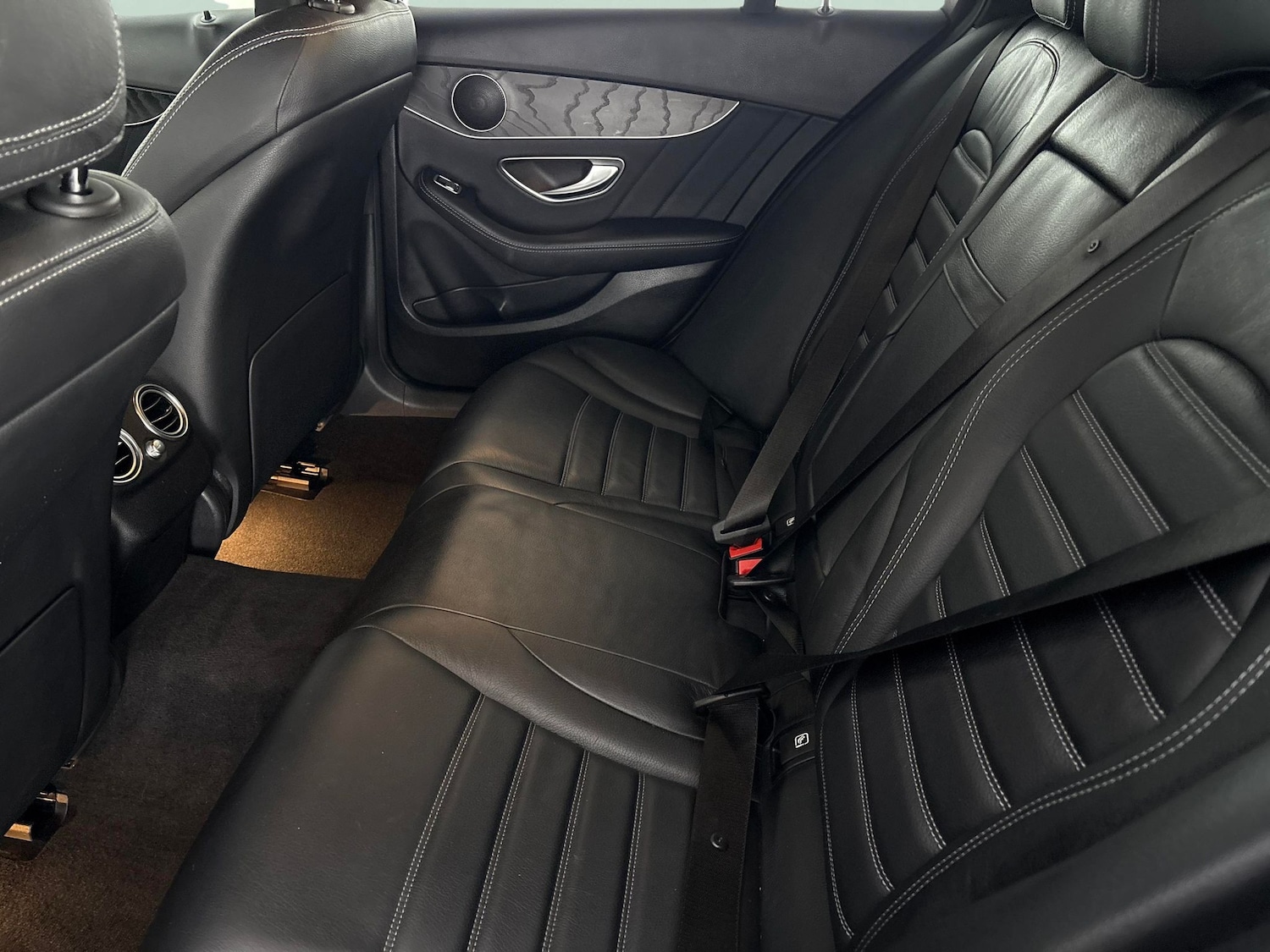 Used Mercedes-Benz C-Class 2020 for sale - 76090929: Photo 39