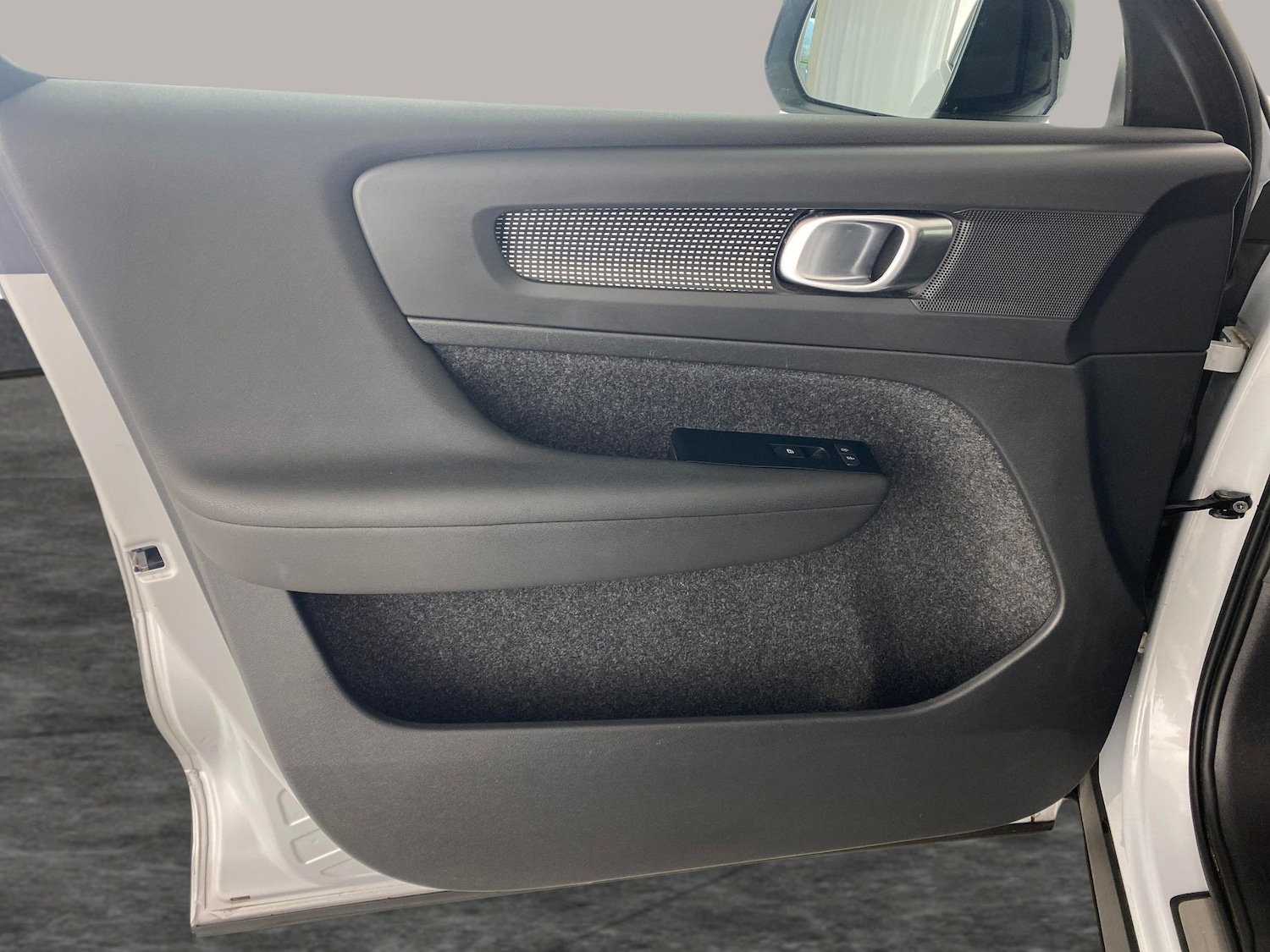 Used Volvo XC40 2021 for sale - 76477649: Photo 24