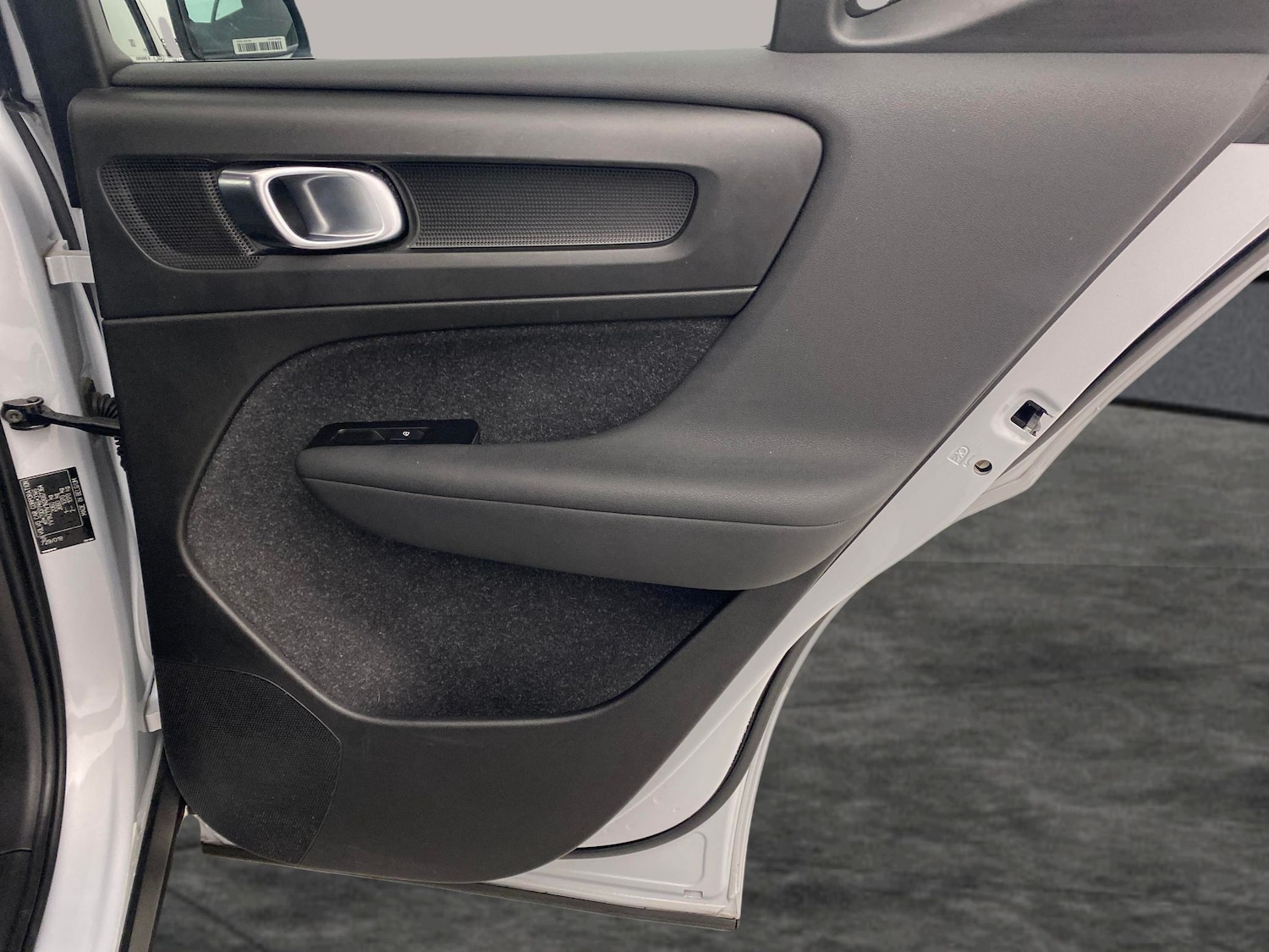 Used Volvo XC40 2021 for sale - 76477649: Photo 27