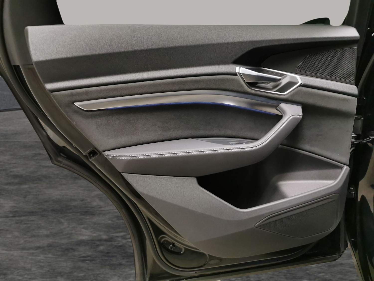 Used Audi e-tron 2022 for sale - 78142081: Photo 27