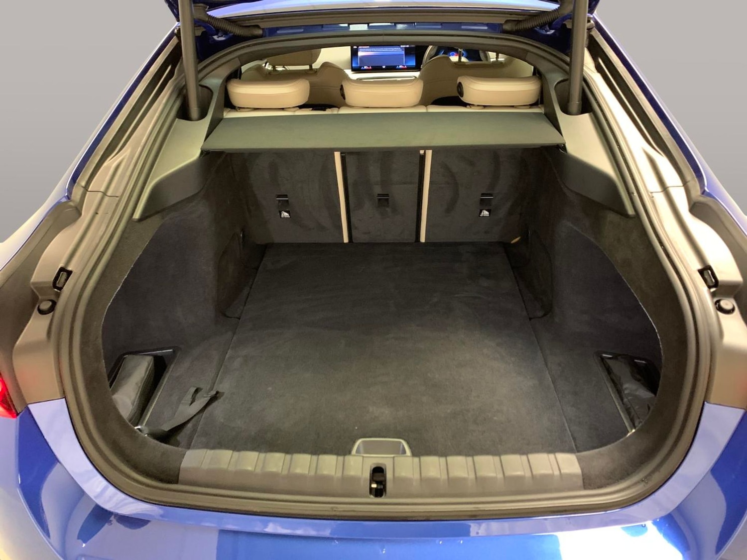 Used BMW i4 2022 for sale - 76566074: Photo 37