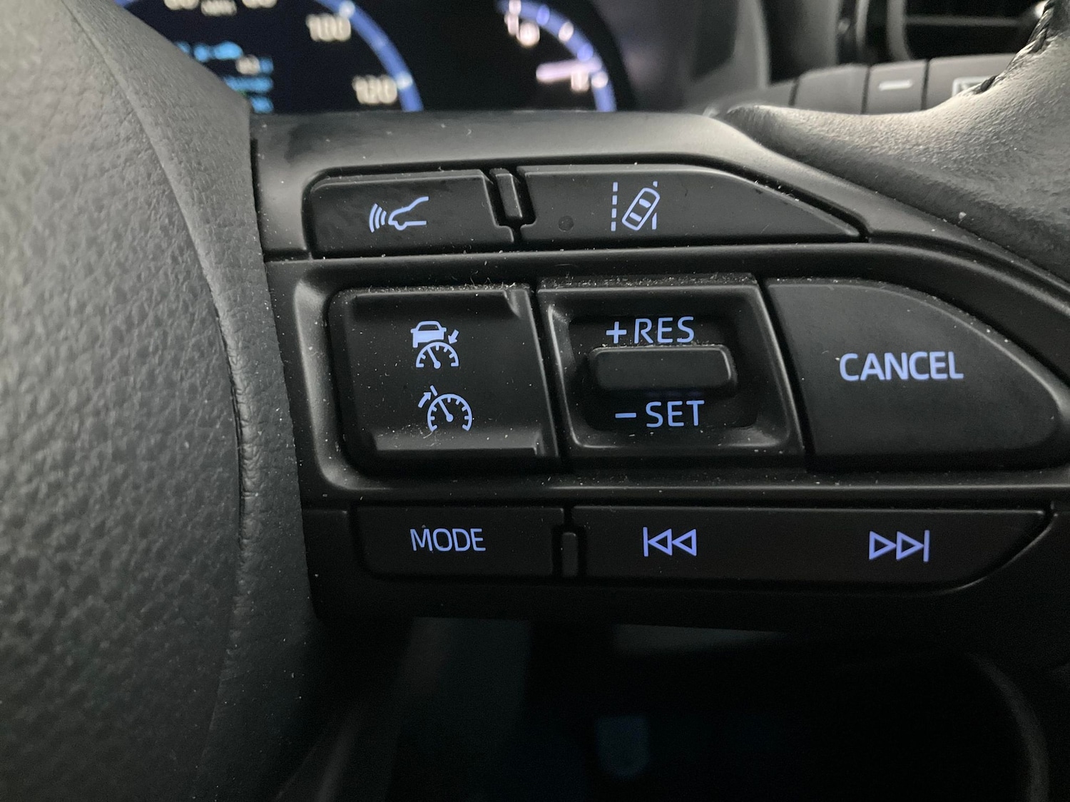 Used Toyota Yaris Cross 2022 for sale - 76693948: Photo 20