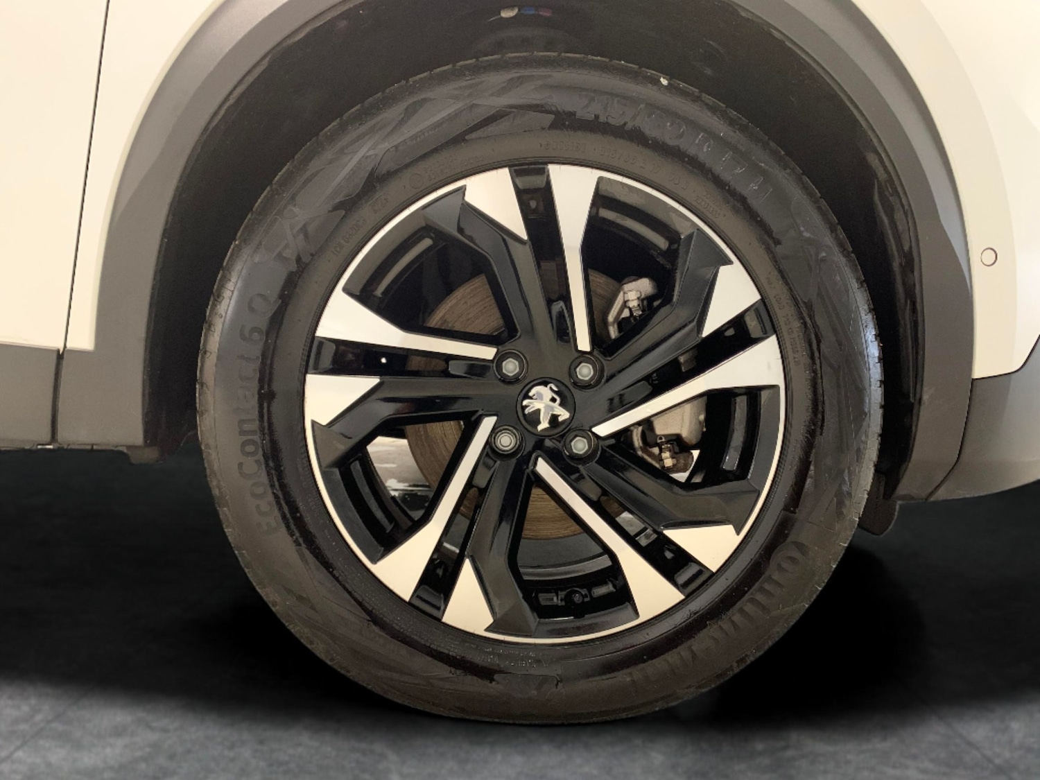 Used Peugeot E-2008 2022 for sale - 76540345: Photo 25