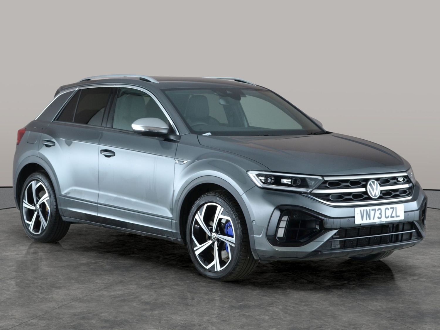 Used Volkswagen T-Roc 2023 for sale - 77347471: Photo 8