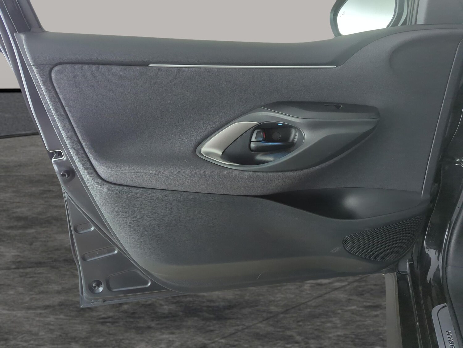 Used Toyota Yaris 2023 for sale - 77617529: Photo 29