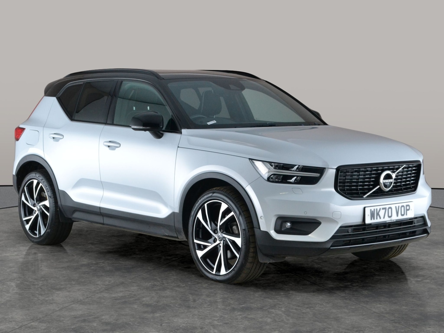 Used Volvo XC40 2020 for sale - 77756860: Photo 9