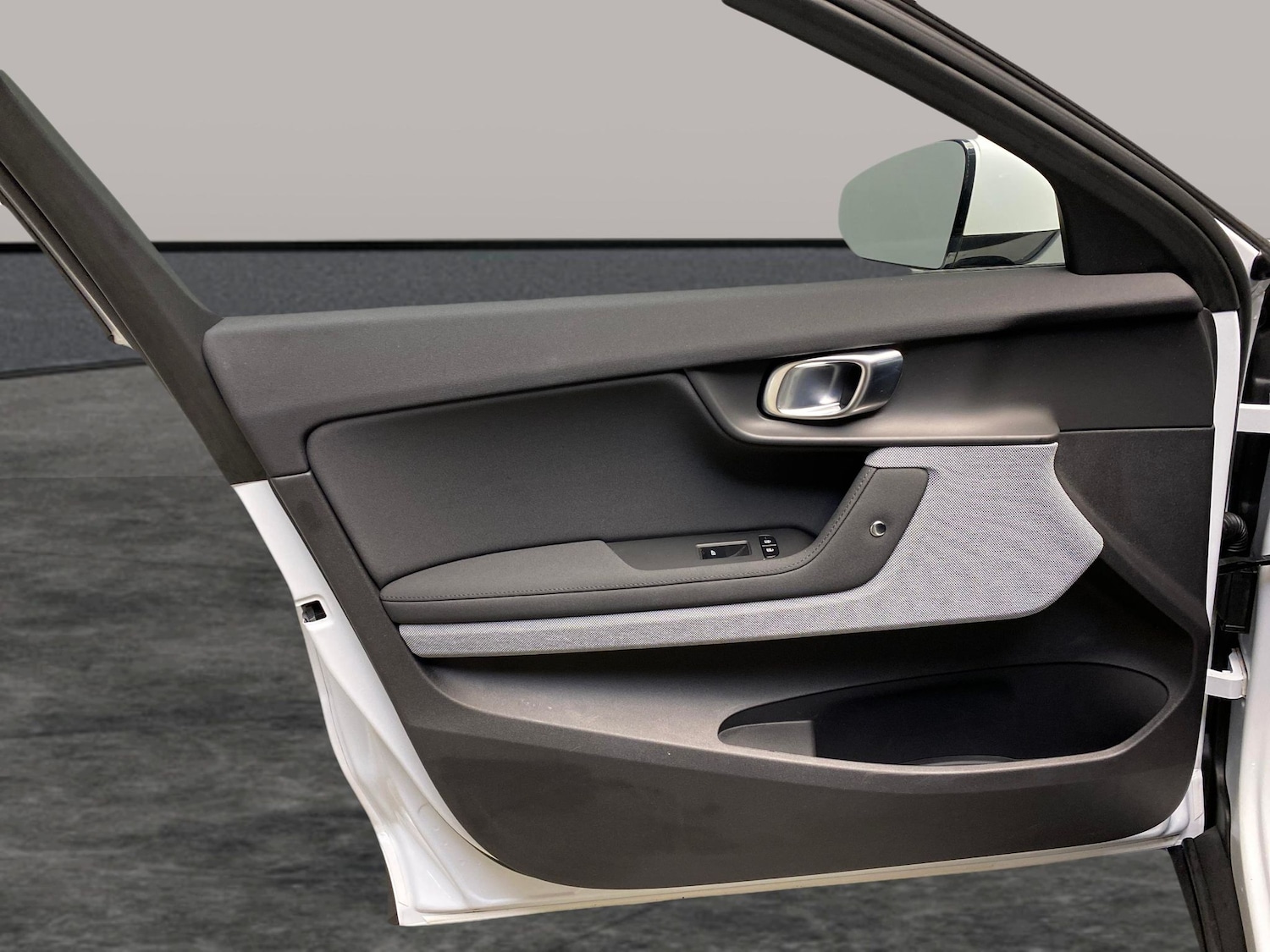 Used Polestar Polestar 2 2023 for sale - 78001008: Photo 24